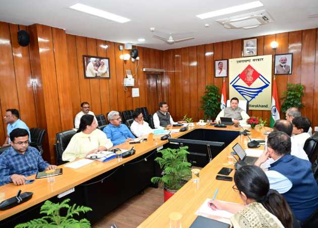 30 सालों की आवश्यकताओं  को ध्यान में रखते हुए जलापूर्ति की कार्य योजना बनाई जाए :   मुख्यमंत्री धामी