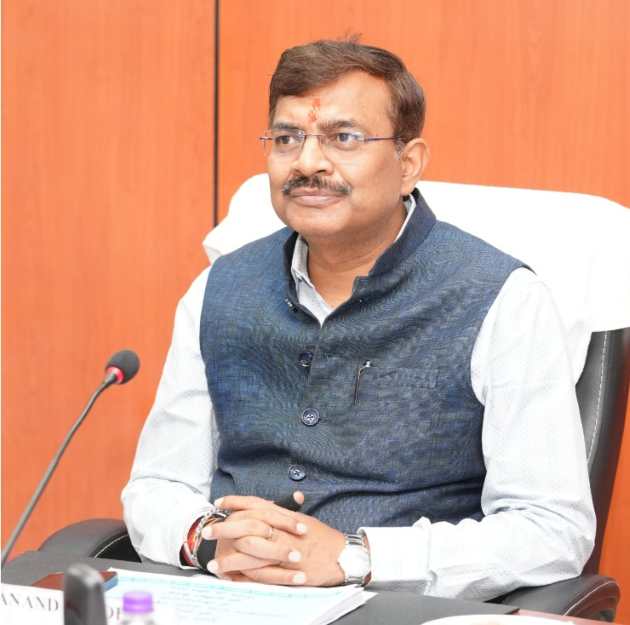 महानिदेशक स्वास्थ्य के कार्यालय में आपदा प्रबन्धन हेतु नोडल अधिकारी की तत्काल तैनाती के निर्देश दिए मुख्य सचिव आनन्द बर्द्धन ने