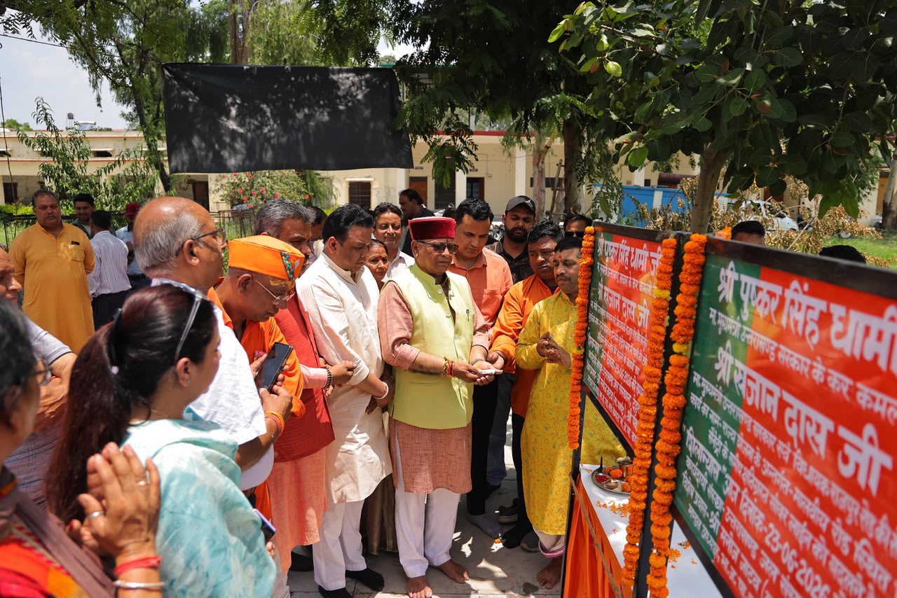 समाज कल्याण मंत्री ने किया 1.14 करोड़ से अधिक योजनाओ का भुमि पूजन। शीघ्र होगा 28.06 करोड से सम्पूर्ण इन्द्रेश नगर वार्ड की सीवर लाइनो का कायाकल्प। 