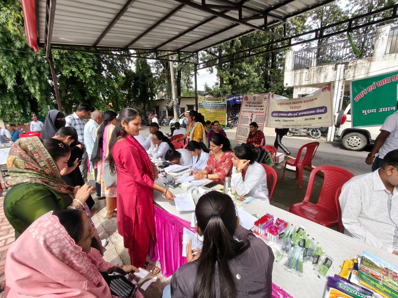 कुष्ठ रोग मुक्त व्यक्तियों की की गई निःशुल्क स्वास्थ्य जांच